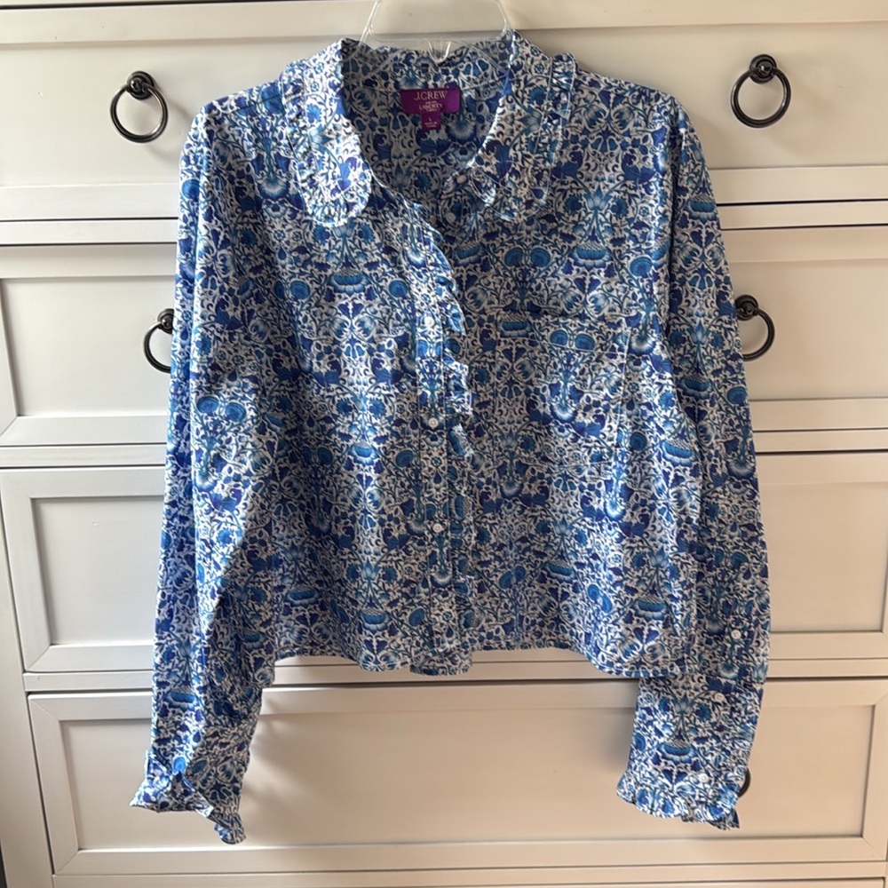 JCrew Ruffle-trim button-up shirt in Liberty® Lodden fabric - Picture 5 of 11